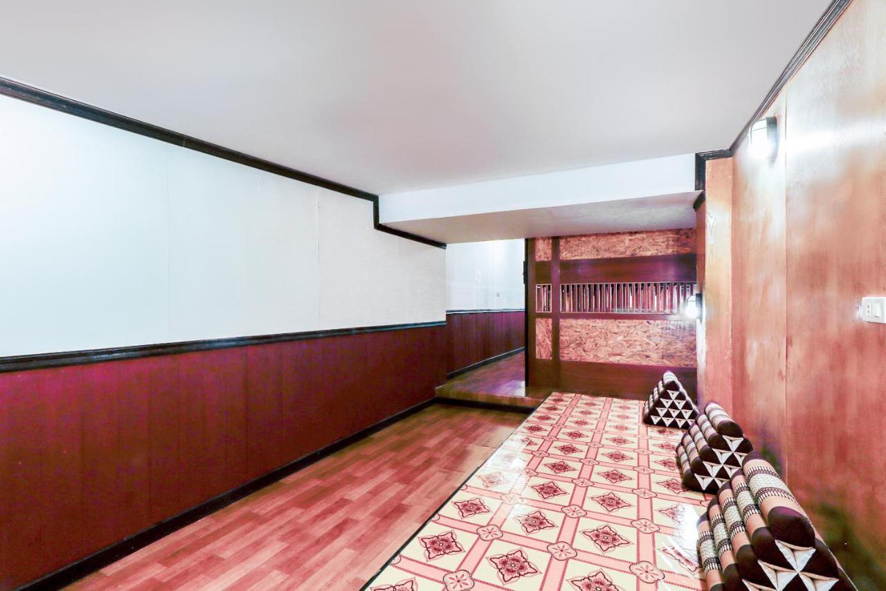My Space Hostel Чиангмай Экстерьер фото