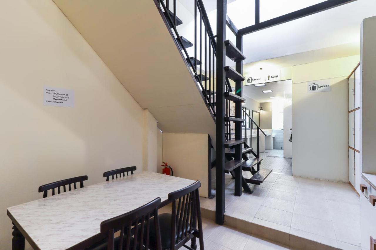 My Space Hostel Чиангмай Экстерьер фото