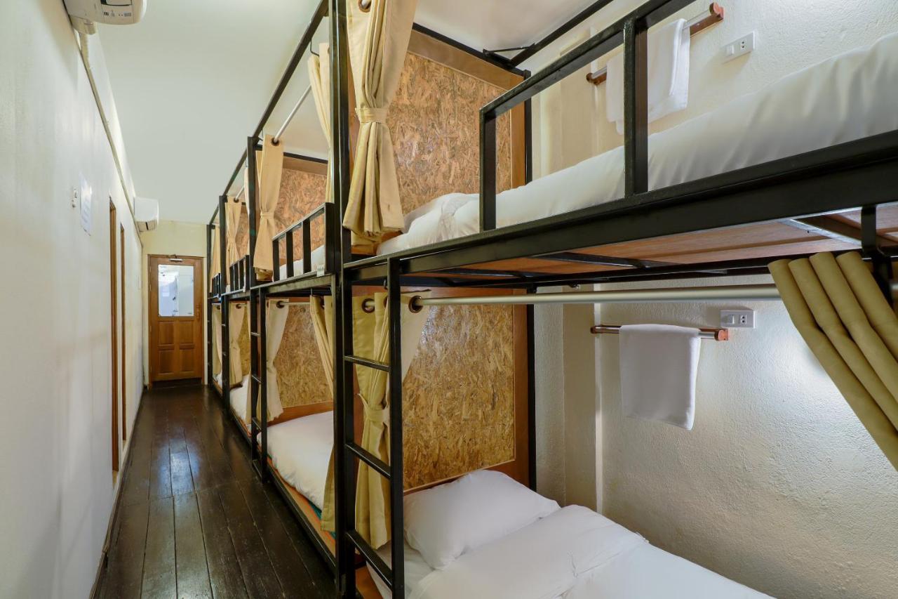 My Space Hostel Чиангмай Экстерьер фото