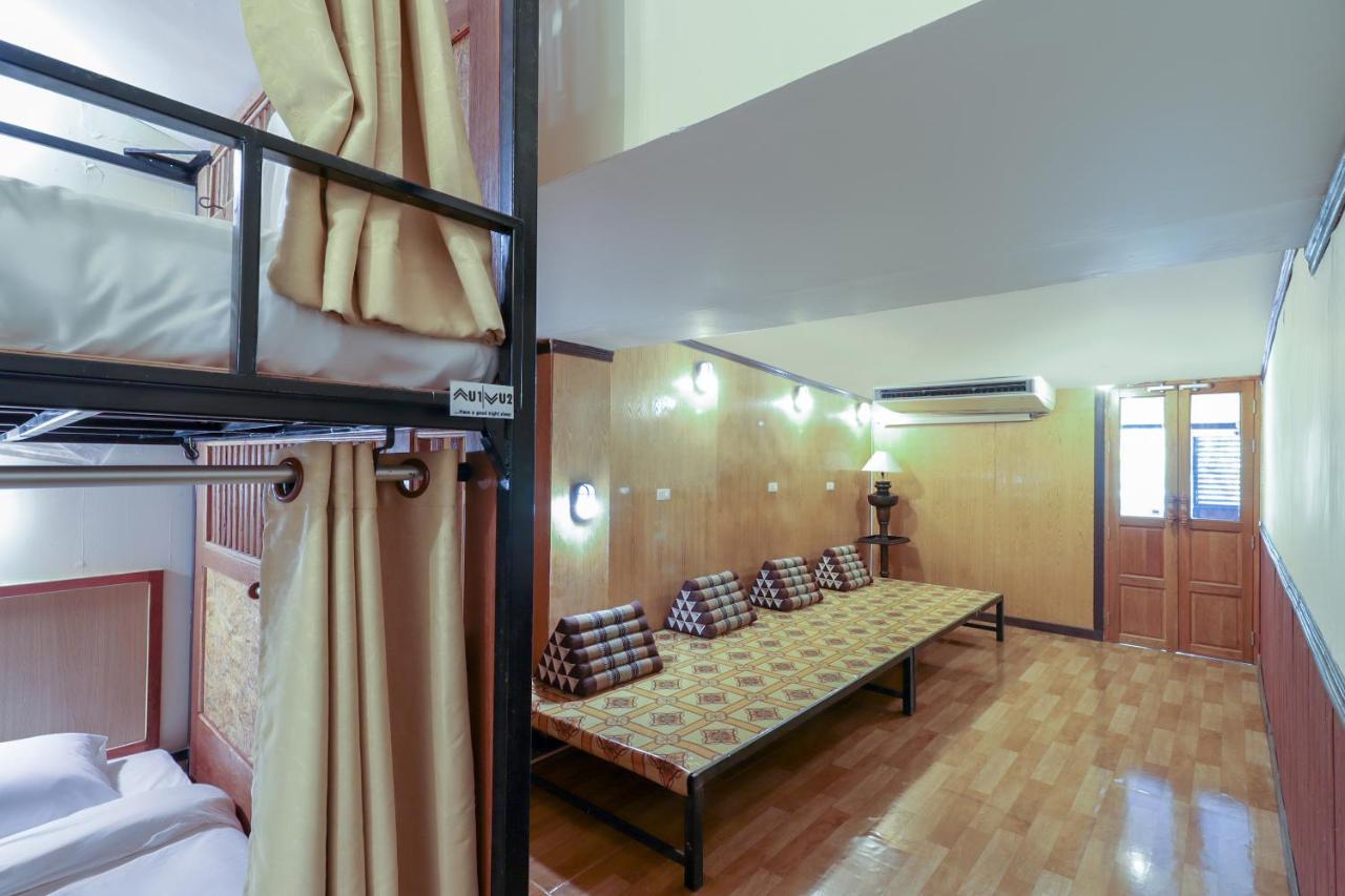 My Space Hostel Чиангмай Экстерьер фото